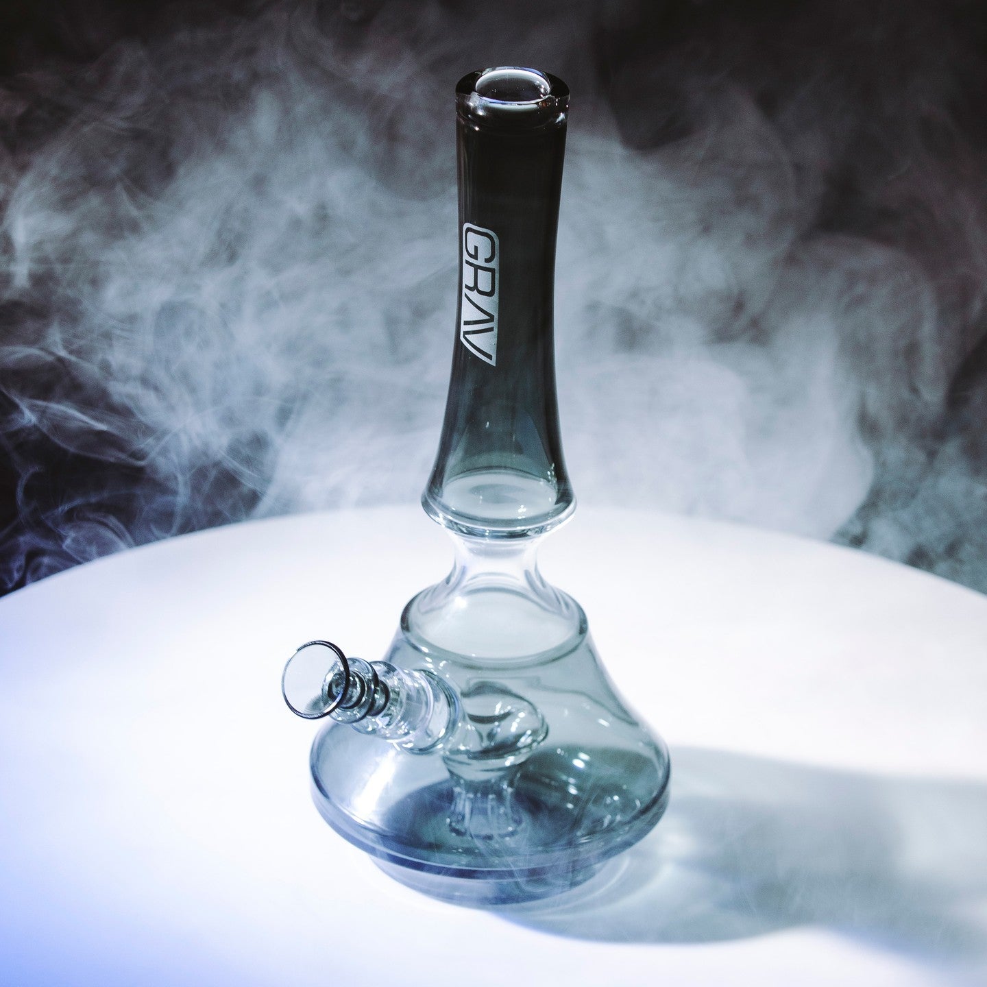 GRAV Empress Water Pipe