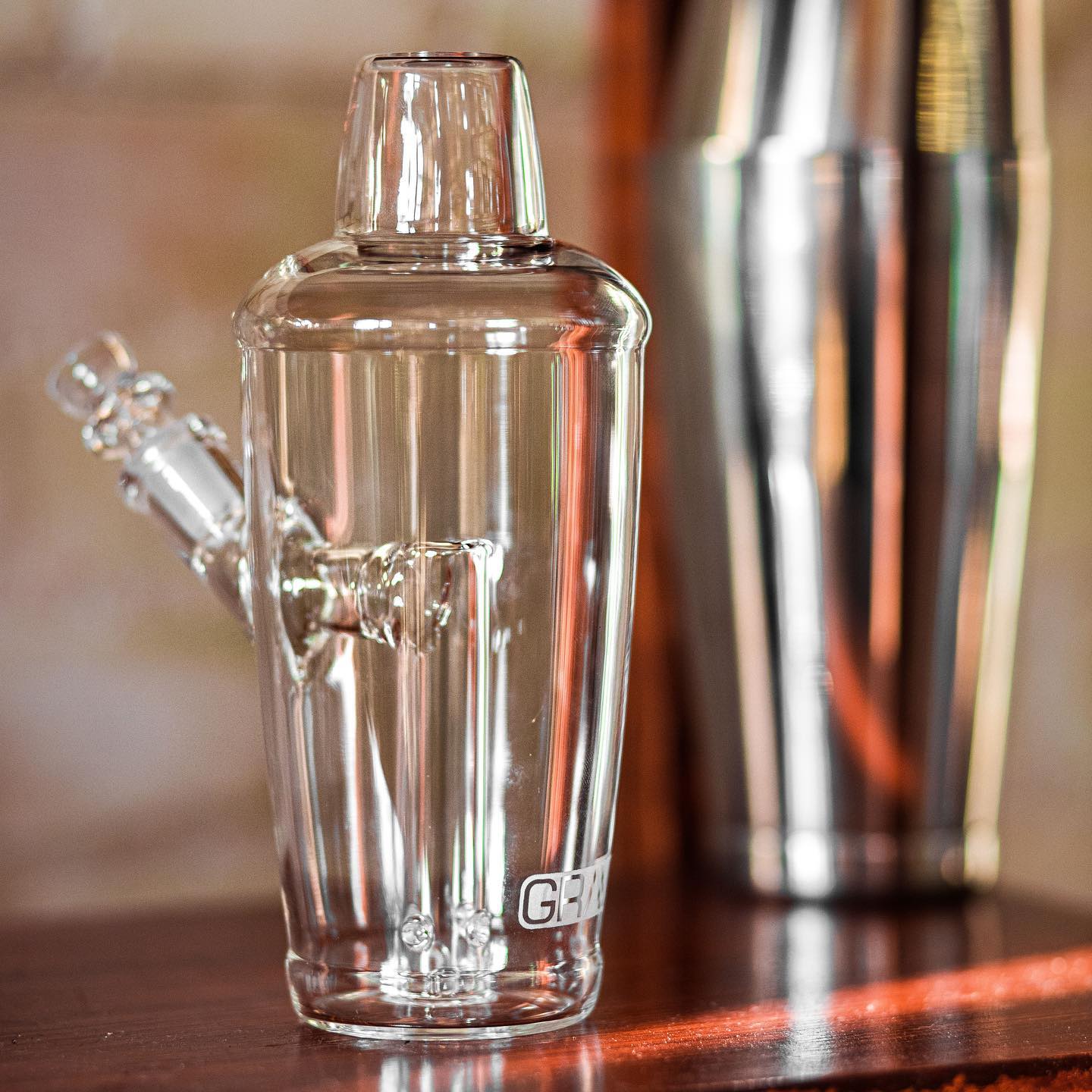 grav martini shaker glass water pipe bubbler