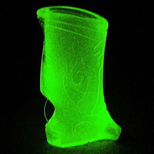 toker poker glow in the dark