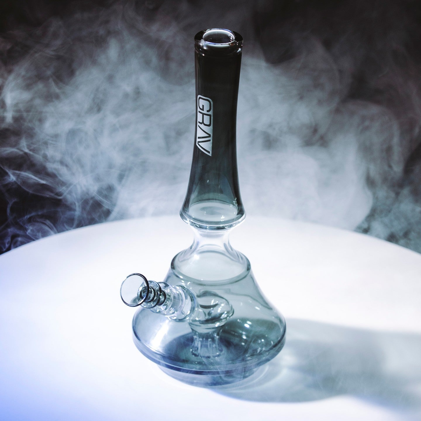 Grav® - Smoke Empress Water Pipe - Smoke -SmokeDay