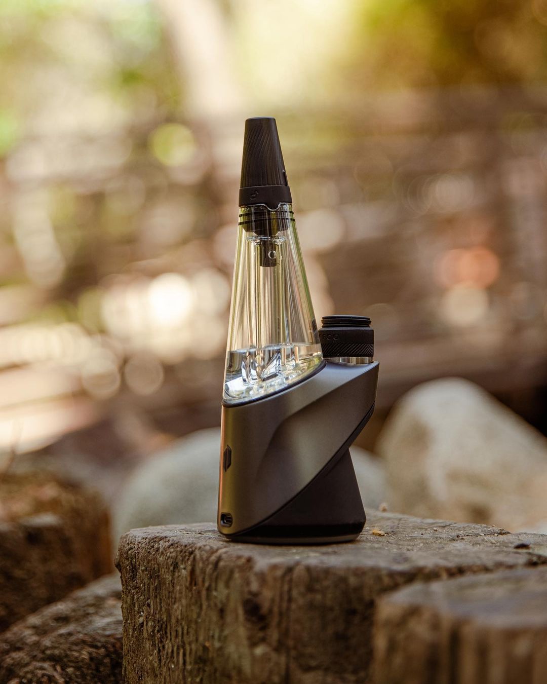 puffco peak pro with travel glass top