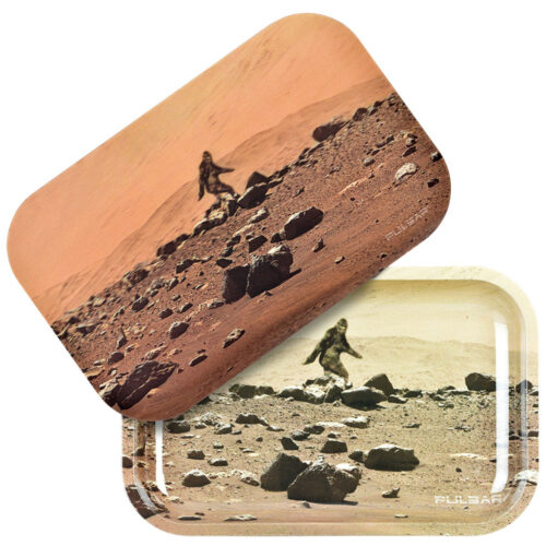 pulsar-metal-rolling-tray-3d-lid-set-bigfoot-on-mars Pulsar Rolling Tray and 3D Lid Set Bigfoot on Mars front view